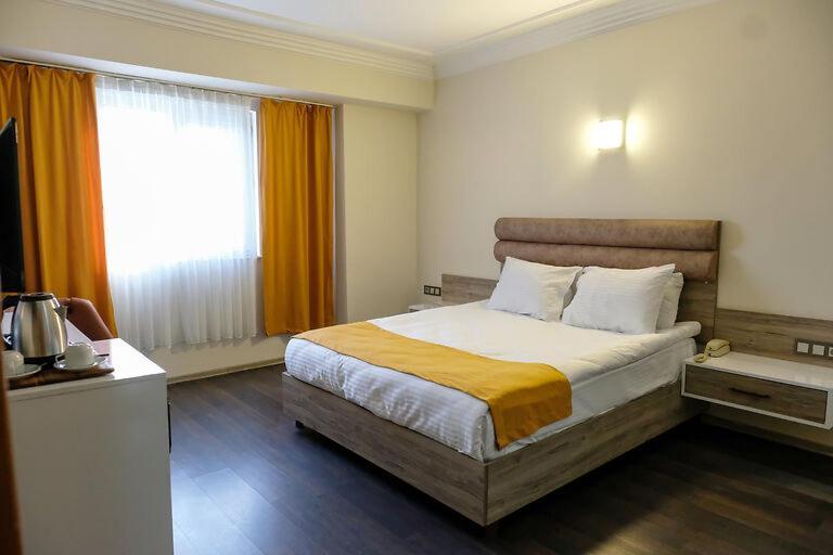 Anatolia Park Hotel Kayseri Bagian luar foto